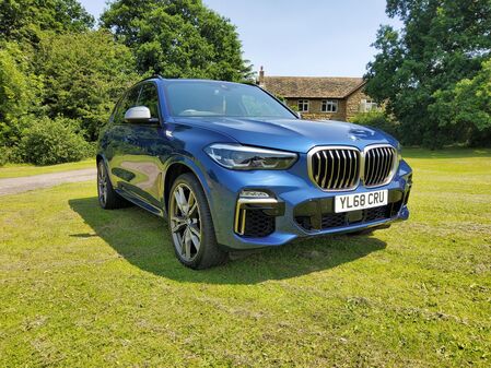 BMW X5 M50D