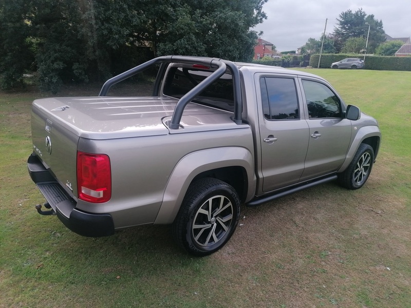 VOLKSWAGEN AMAROK