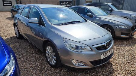 VAUXHALL ASTRA 1.6 16v SE Manual Euro 5 5dr